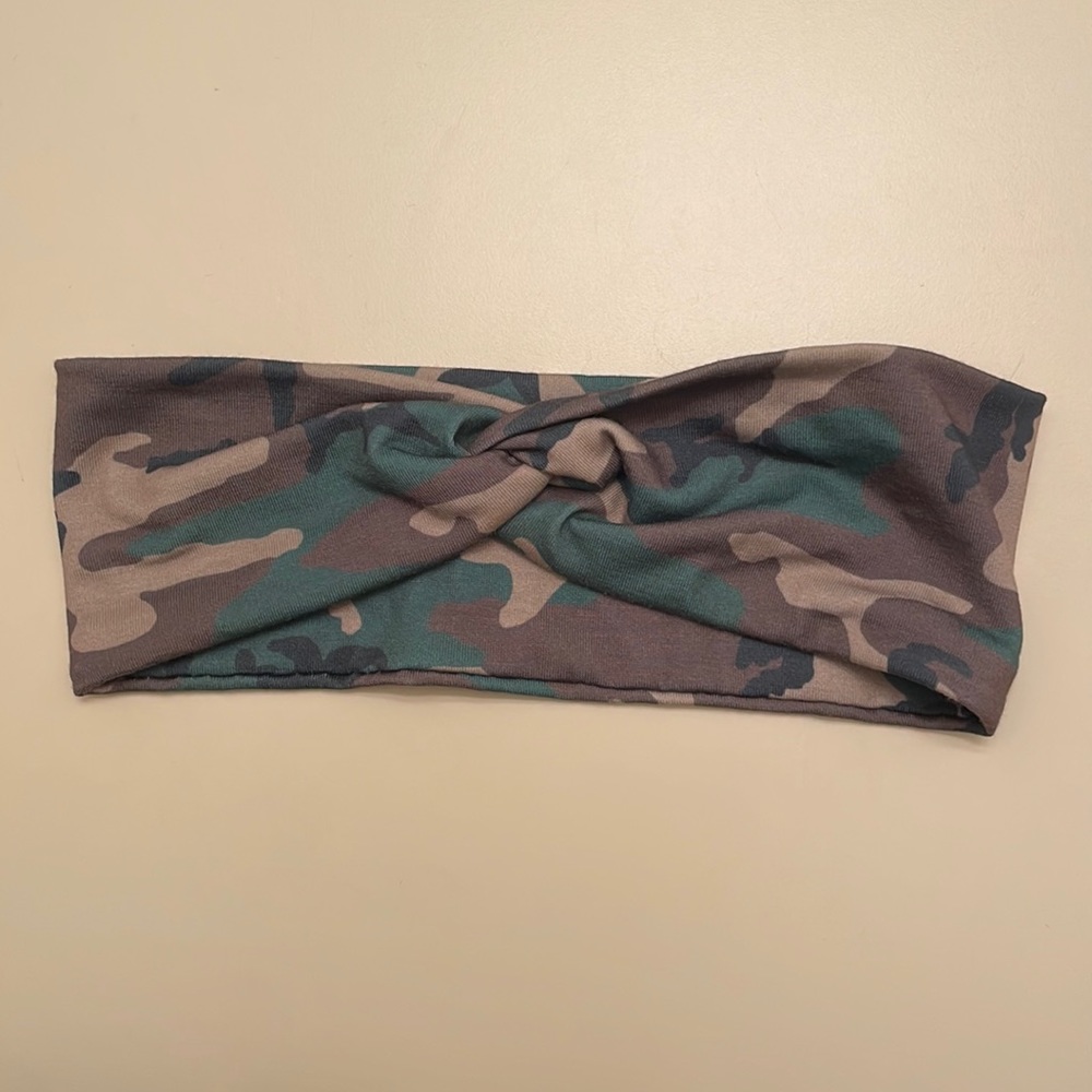 Camo twist headband
